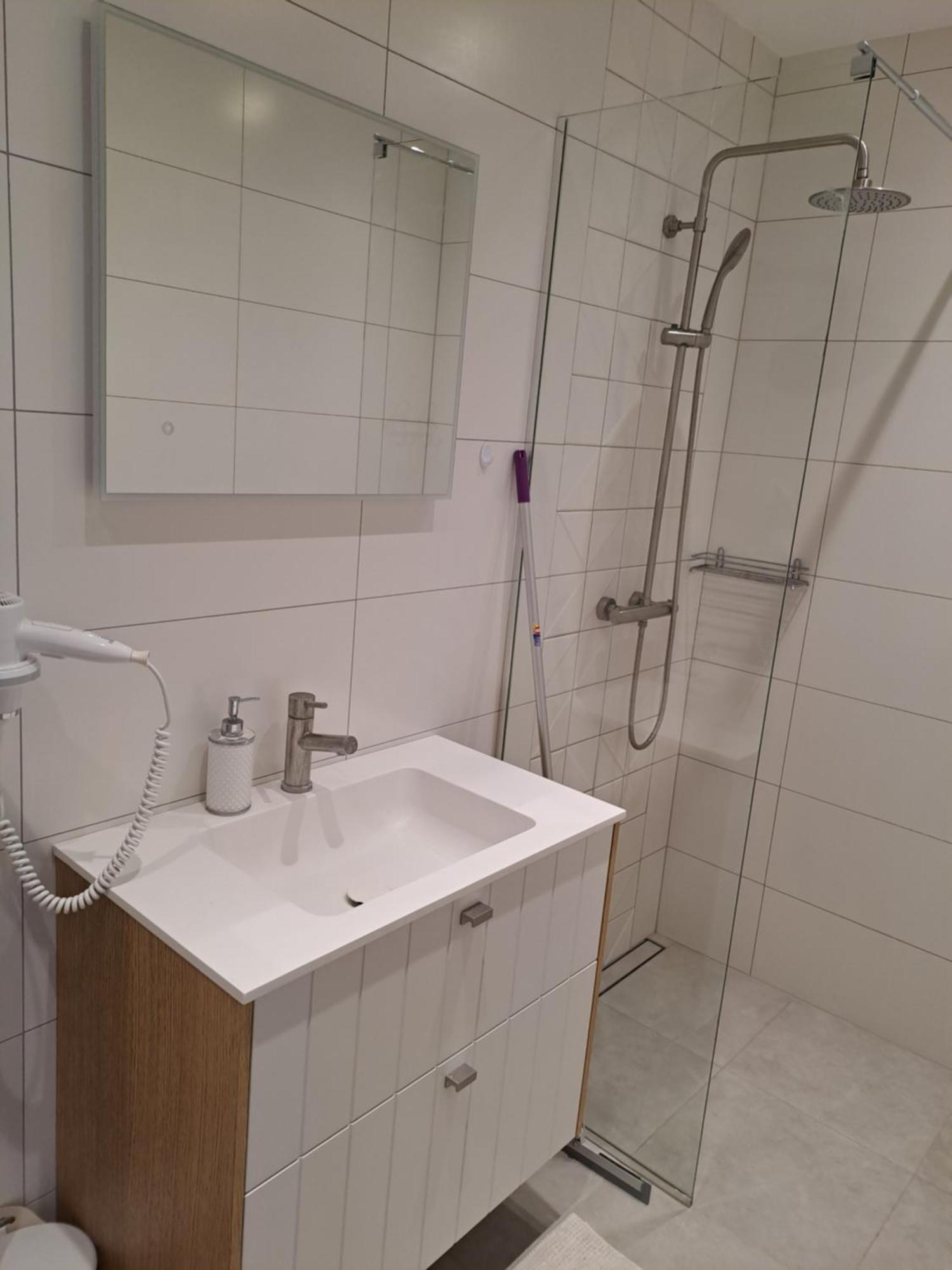 Emajoe Keeltekool Apartment タルトゥ エクステリア 写真